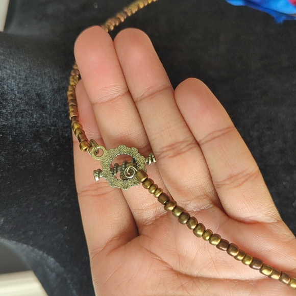 Handmade Mexican flower necklace - Picture 3 of 4